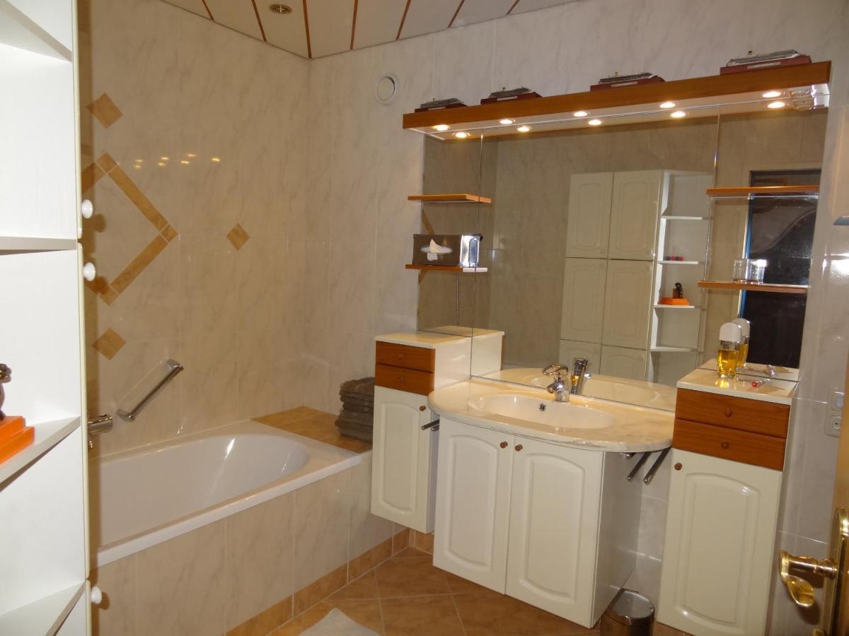 Apartment Am Tauernplatz Бад Хофгащайн Екстериор снимка